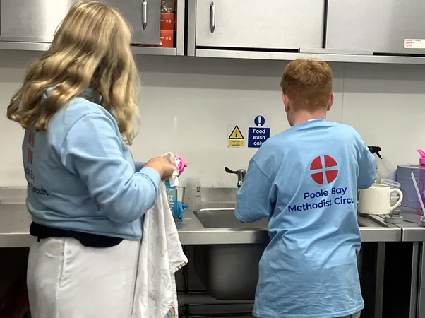 2025-09 &ndash; Synod Washing Up