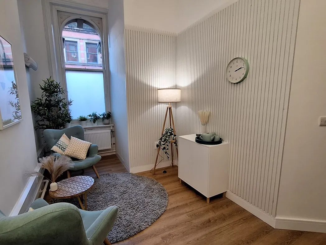 Manc Room 2