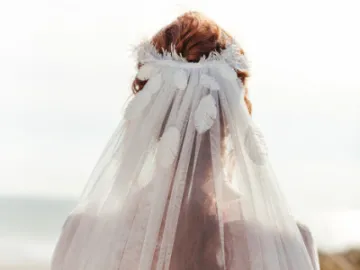 lace feathers halo veil little wing P