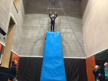 CCACAD9E-DD13-42DA-9E6A-EC6F6AD4F8C6