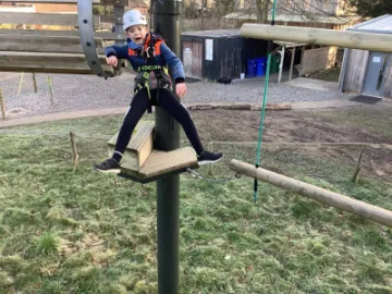 D7E90742-907E-49BB-A6A2-338B26AF1DB3