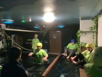 5A5FA5D8-9F37-4006-B3FF-7F1B3DBC2330