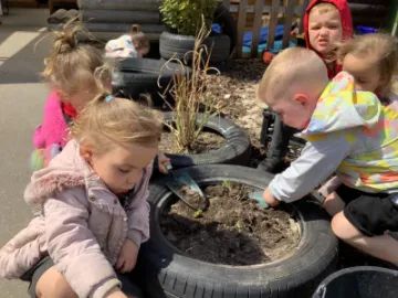 638A3B06-80BD-43A7-A7CE-EF9BD7A5AF33