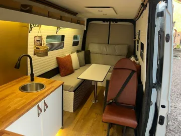 717085e3339e46e8bd1ba7873740a9