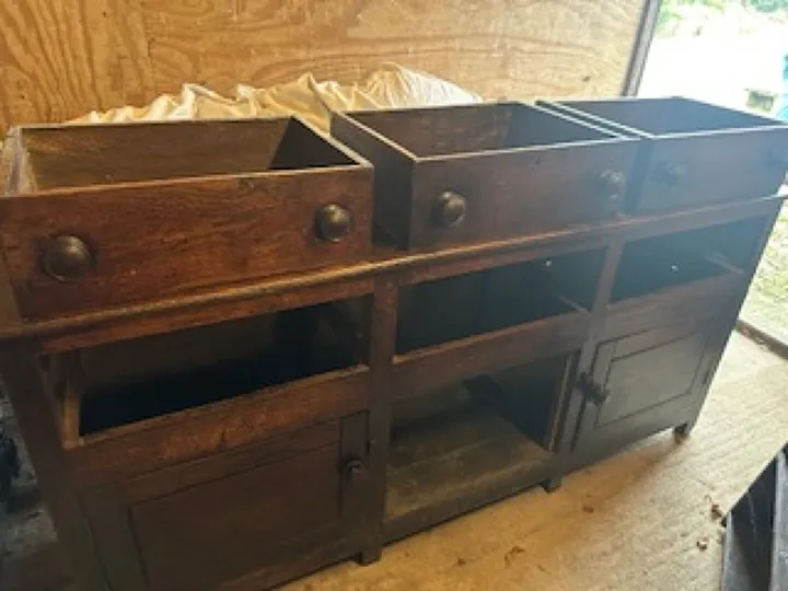 Items for sale
– Welsh Oak Dresser £300