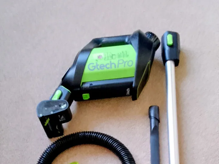 Items for sale &ndash; G-tech cordless vacuum cleaner &pound;30