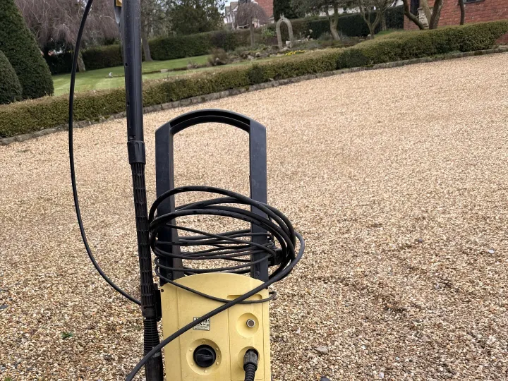 Items for sale
– Karcher K5.80 Pressure Washer & Accessories £85