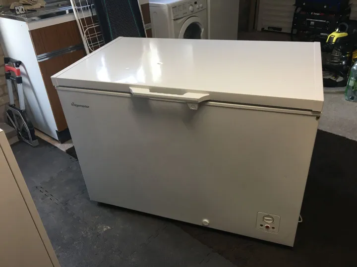 Items for sale &ndash; Chest Freezer 100.00