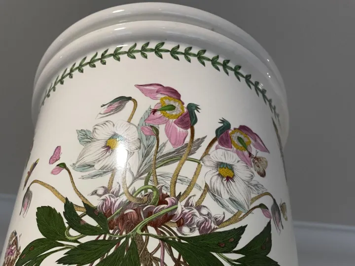 Items for sale &ndash; Portmerion bread crock &pound;45