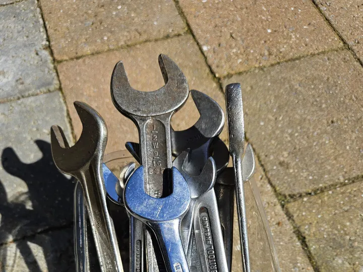 Items for sale &ndash; 23xImperial size spanners &pound;15.00