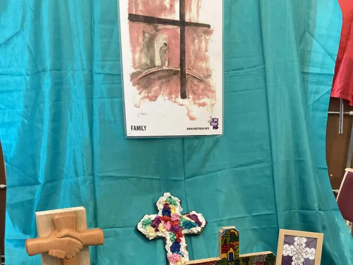 Exhibition of Crosses (5)