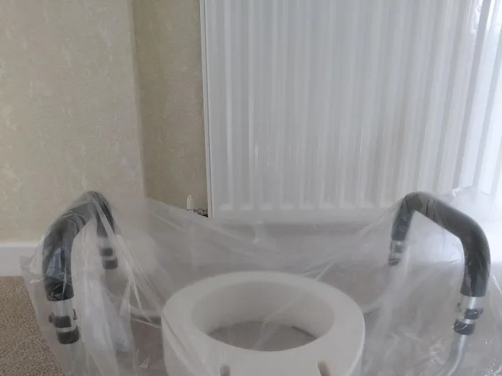 Items for sale
– Raised toilet seat with arms £10
