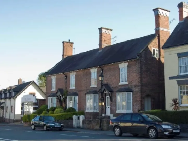 Drakes Cottage and Drakes House