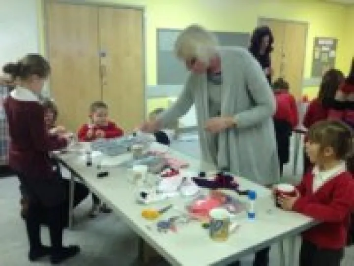 Messy Church Emmanuel (1)