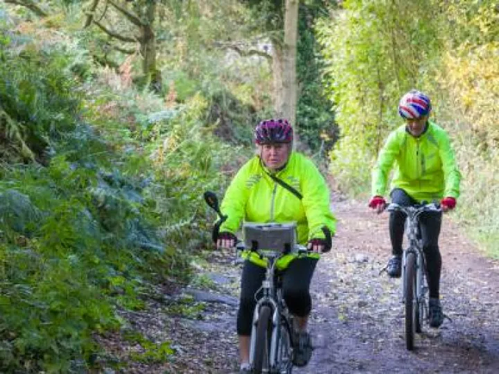 Sandstone Ridge   Cyclers in Autumn 8