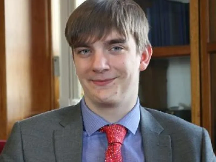 youth_pres_photosmall