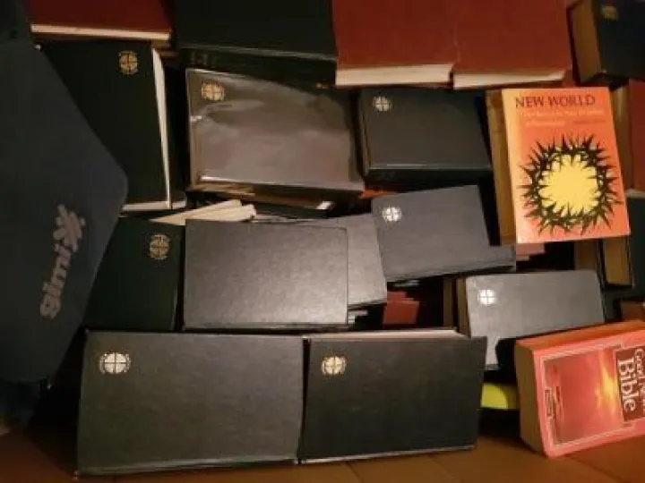 Bibles for Sierra Leone (2)
