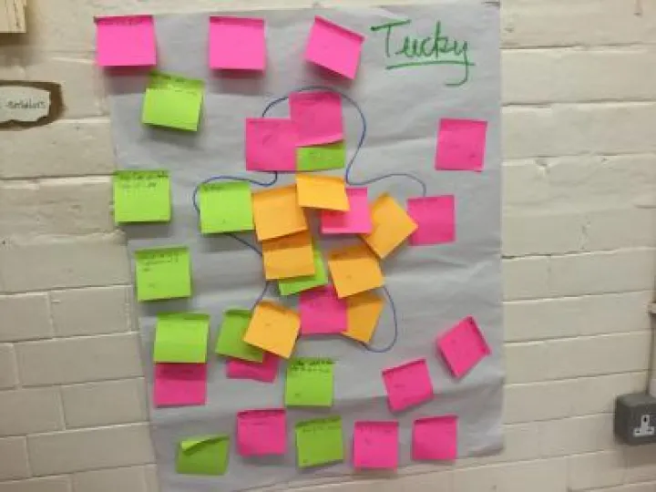 06222D86-4DA8-4460-94EF-0D541E2C6935