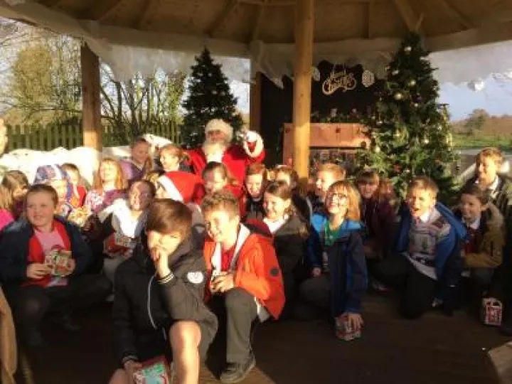 A8D00A27-3360-47DD-A210-59A073534965