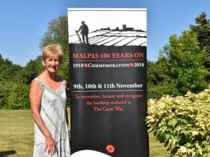 Jean Ashley &ndash; Logo Designer