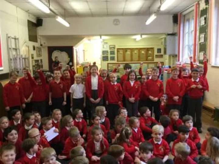 E59CF4A2-F8DF-4029-97C5-44A3C46A6C82