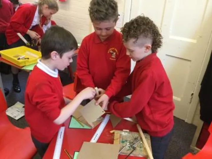 DF107C3C-58D3-4510-B8C5-514378ED7FE9