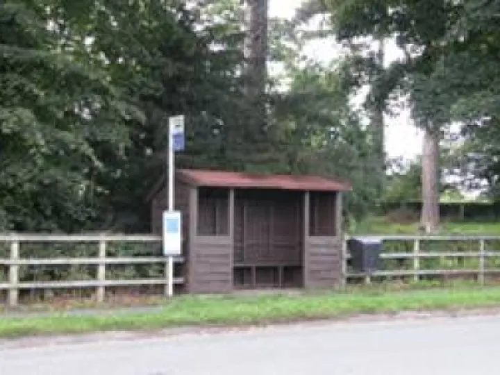 Bus shelter
