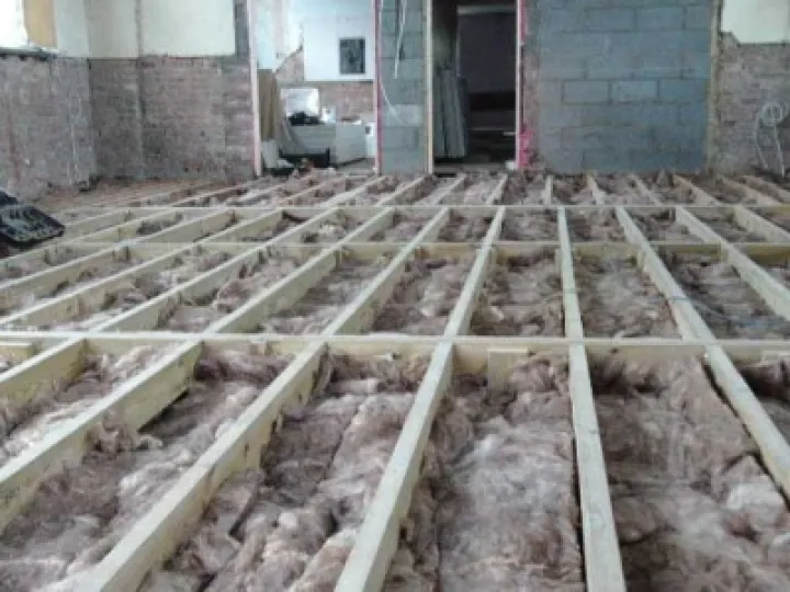 Image: 8-insulation-under-the-new-floor-S204492