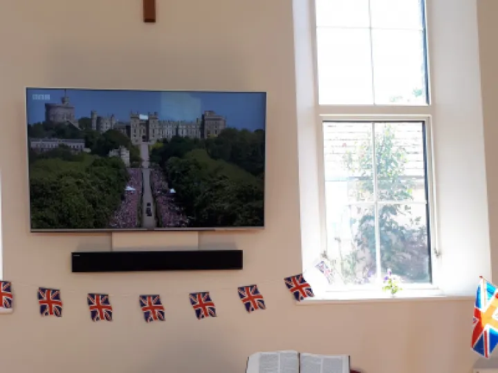 Watch a national event together on TV