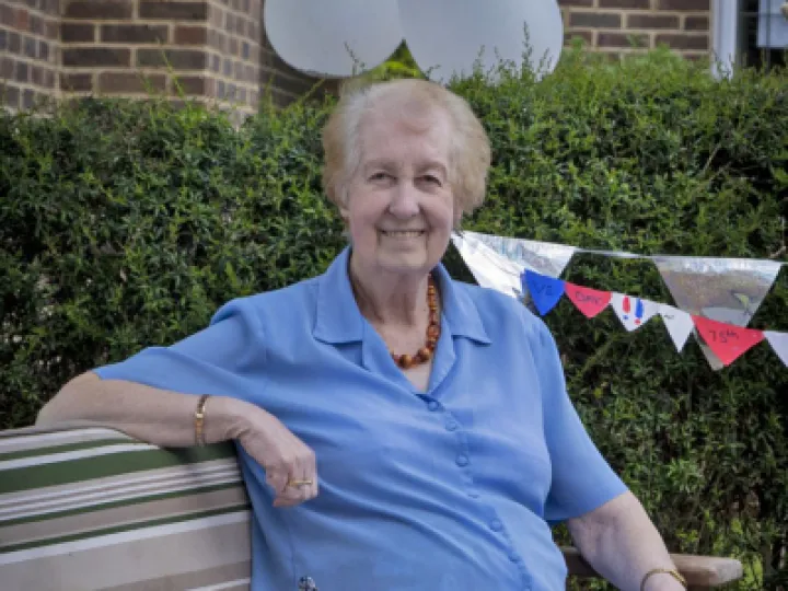 Maureen Green Colour Photo