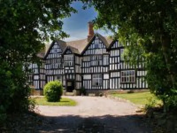 Moss Hall, Audlem