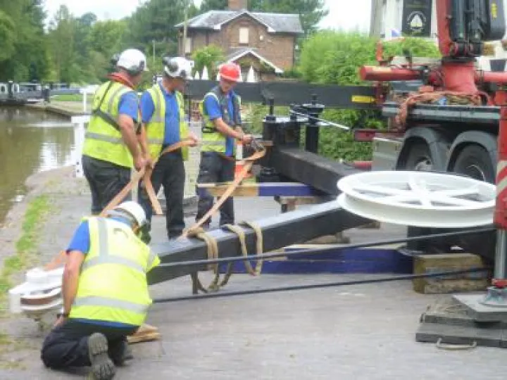 Shroppie Crane &ndash; Crane Assembly