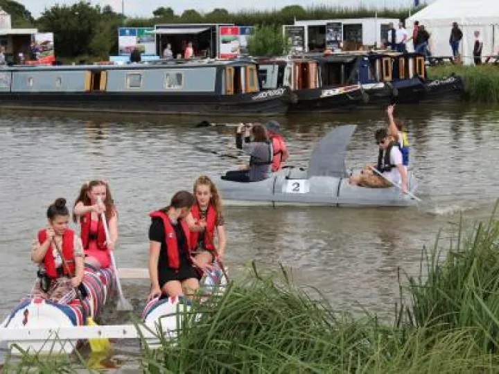 Raft Race