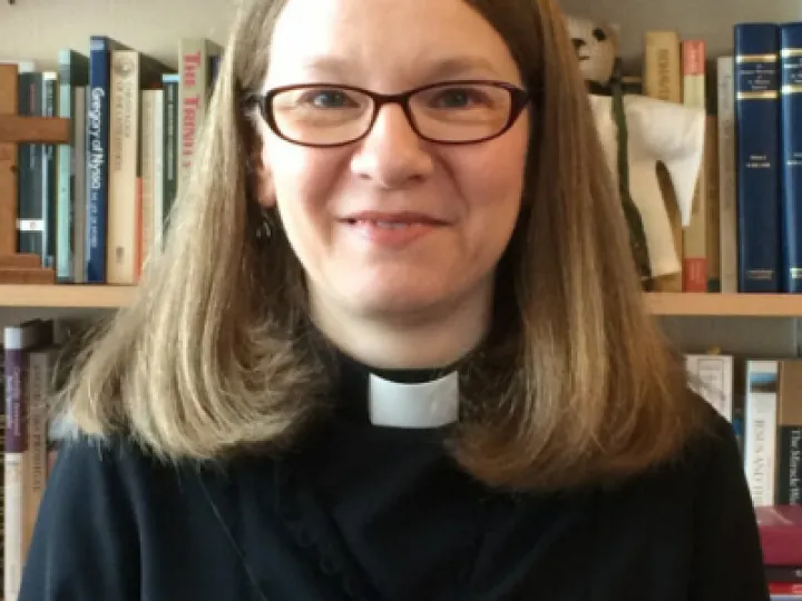 rev-alison-fulford-M499529 (1)