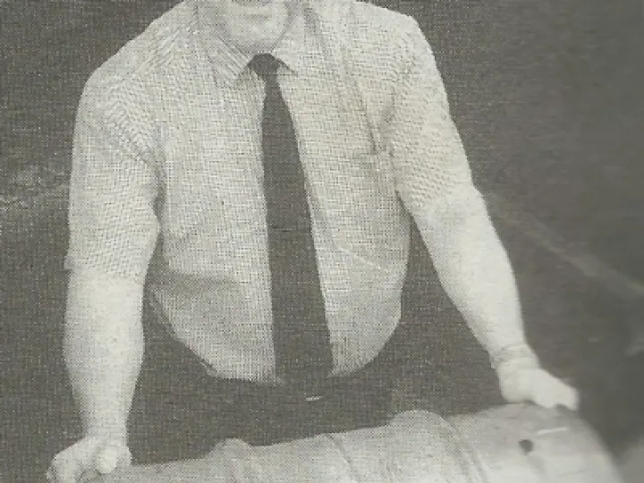 THR Red Lion Publican Celler Award Sept 1994 PhotoScan