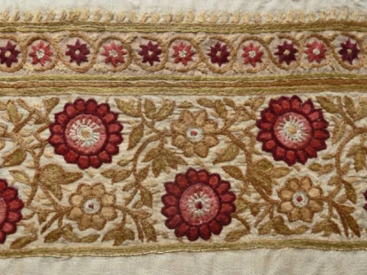 utf 8 q tussur_silk_embroidery_ e2 80 93_yarns_dyed_by_wardle_ 26_co_ed 2ejp  G