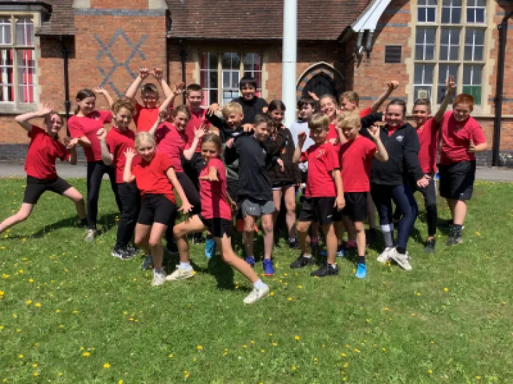 A4FE5FEC-D026-47BC-9DDC-5744DE341020