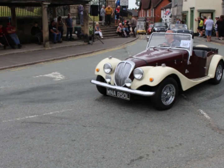 UNADJUSTEDNONRAW thumb 7ae5