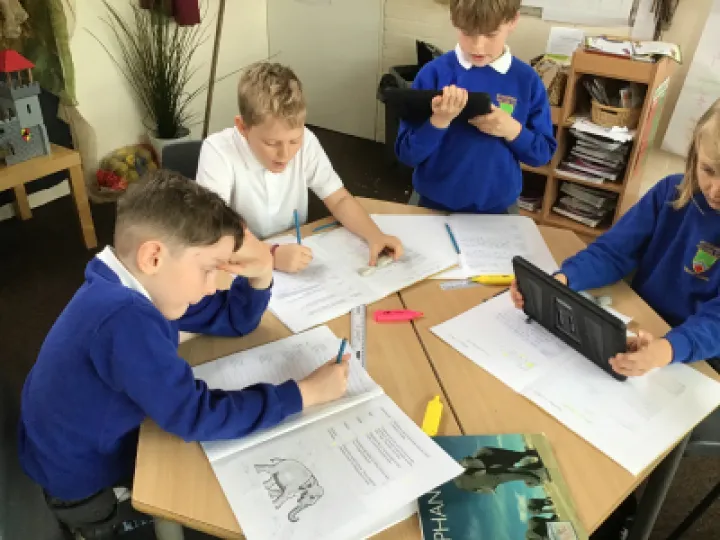 7ACF8864-2558-4FA5-A563-02099656E148