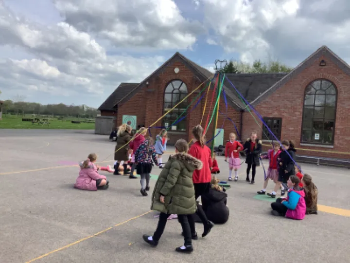 9282FC46-D980-45B0-9173-C419B7C72A39