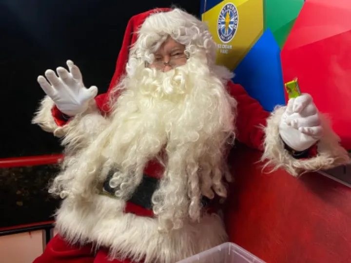 Ab2999d2 34b1 4d15 b486 867182d8e6ca