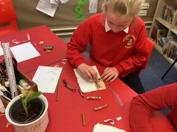 39F4DC19-49D3-4A9F-AF13-A769C172D675