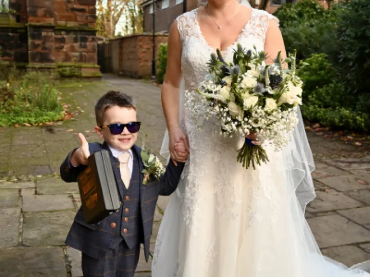 E99FCF82-1F54-4B95-B4A8-31354DA7C1CC