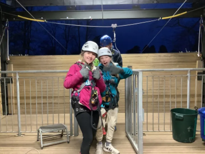 B12AB484-BDE6-42A8-8F17-BACA0DCC6D56