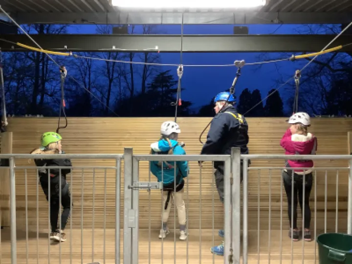 EDDE8BB6-70C9-42D0-81AB-3CF7CFB3E59C