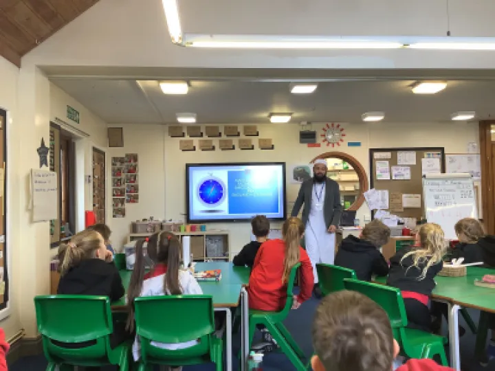 8CA9BADB-2582-4DB5-8A2F-3A53D9BA35C1