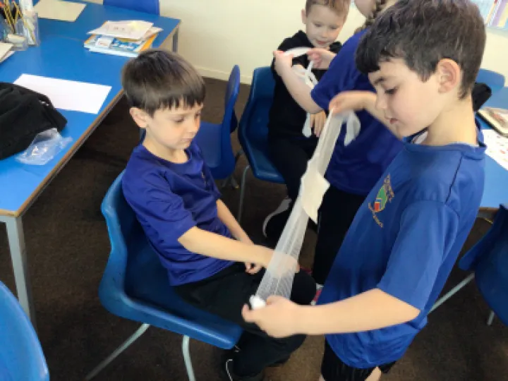 536266AC-8D96-48B6-B77A-955D81D02EC2