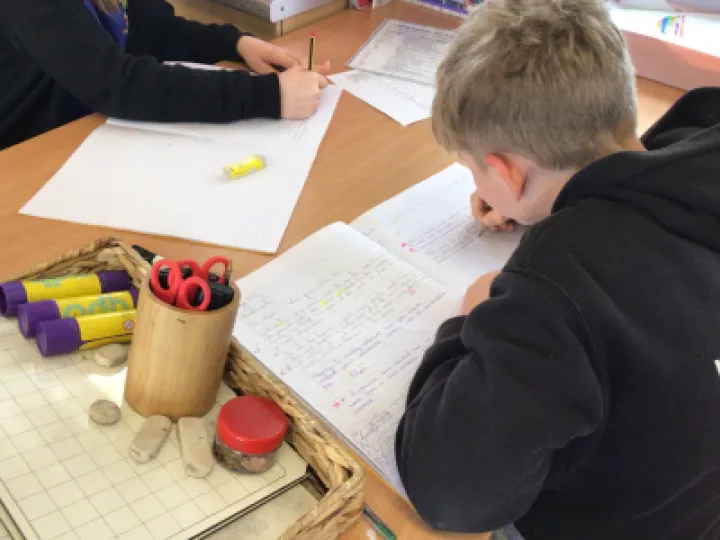 CD0DF736-0A12-4A64-A871-02C7BE9912D3