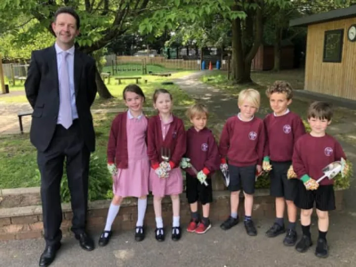 HCIS Reducing Plastic Use