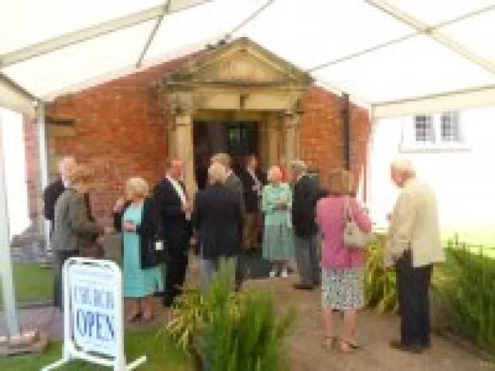 Chinchinha 90th service